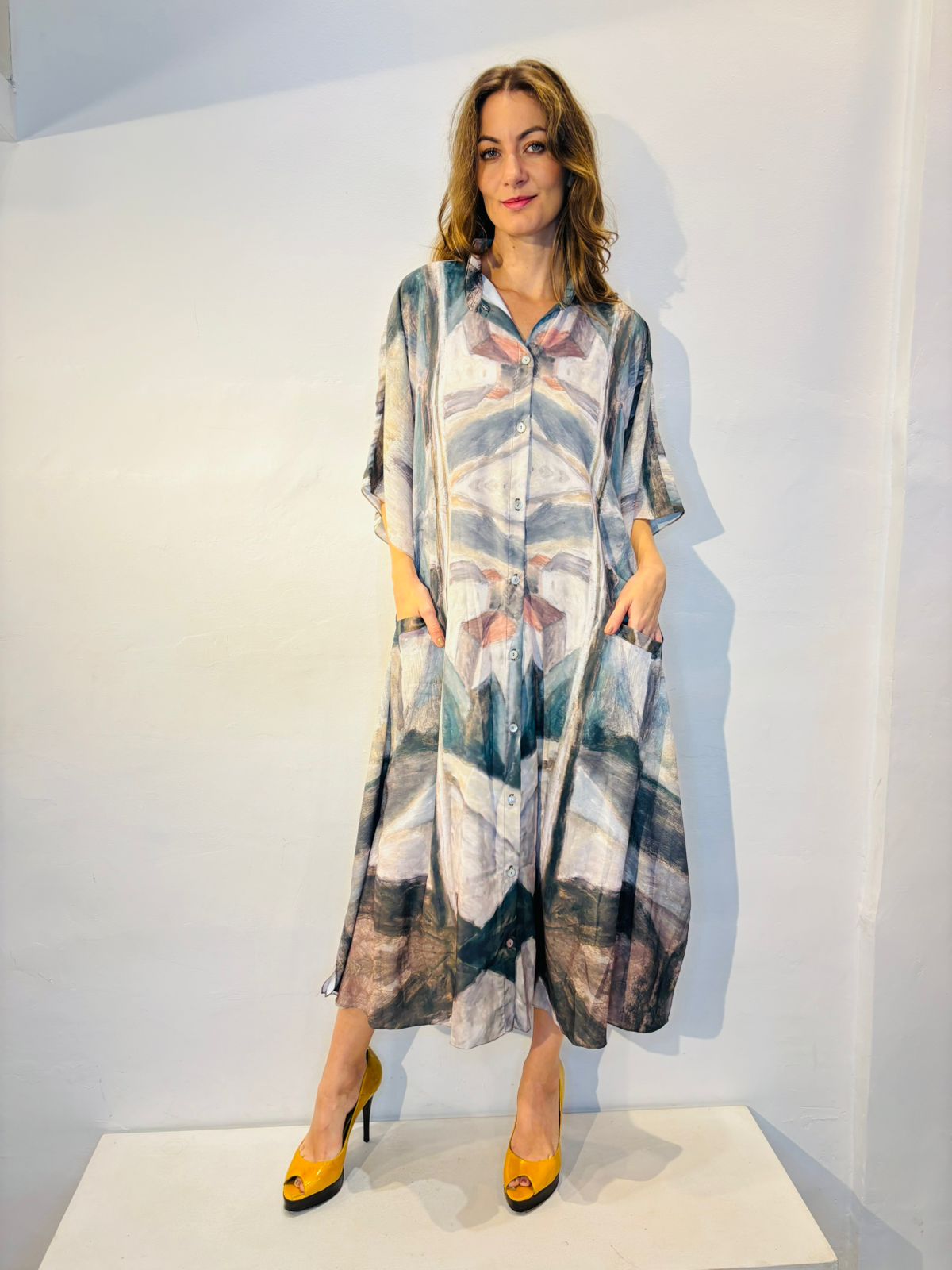 Alessa Long Short Roll Wing Dress Grár