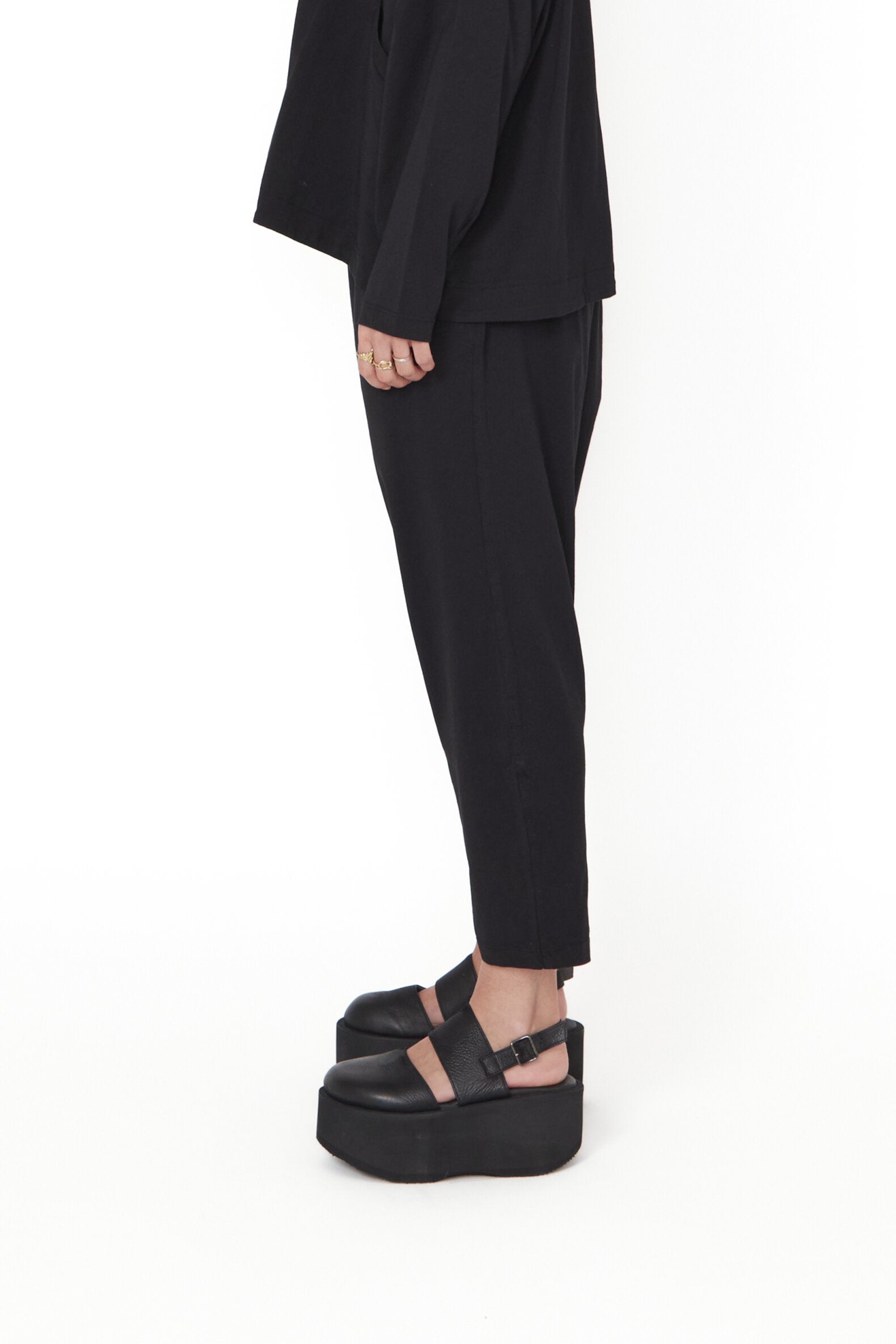 Sort Aarhus Baggy Buxur 1135 Svartar