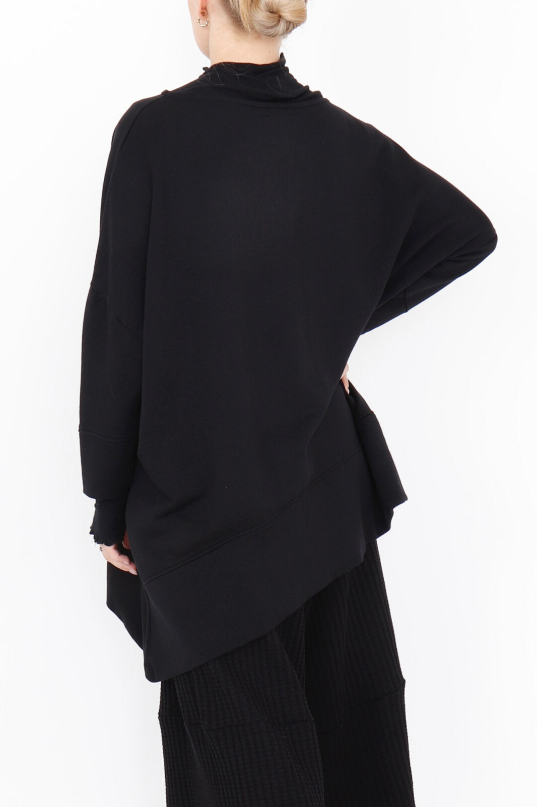 Sort Aarhus Oversized Blouse 2157