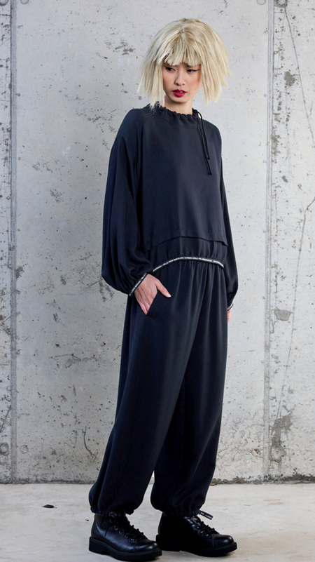 Lurdes Bergada M26-310 Peysa Black