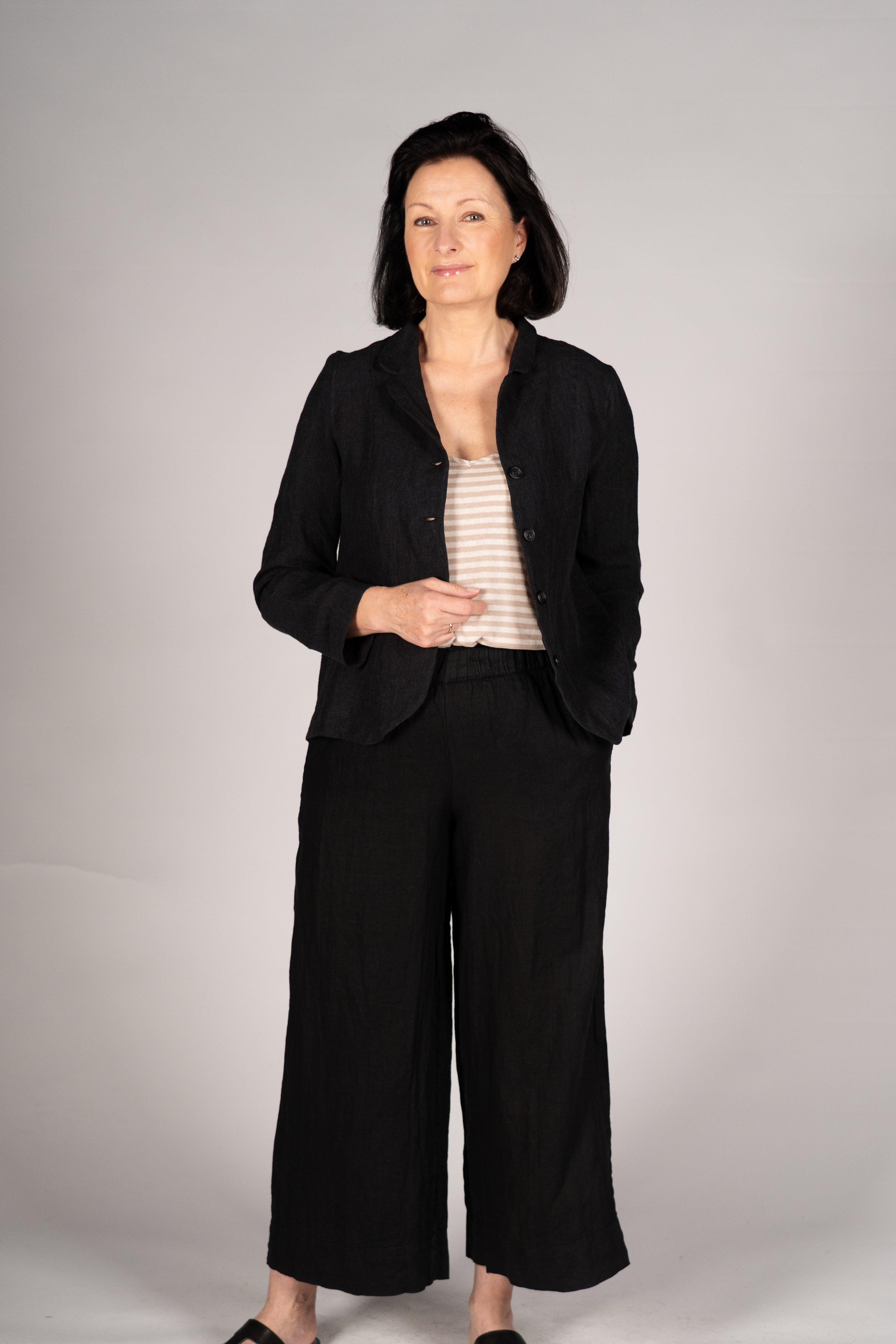 Mama B Jakki Adel J Svartur