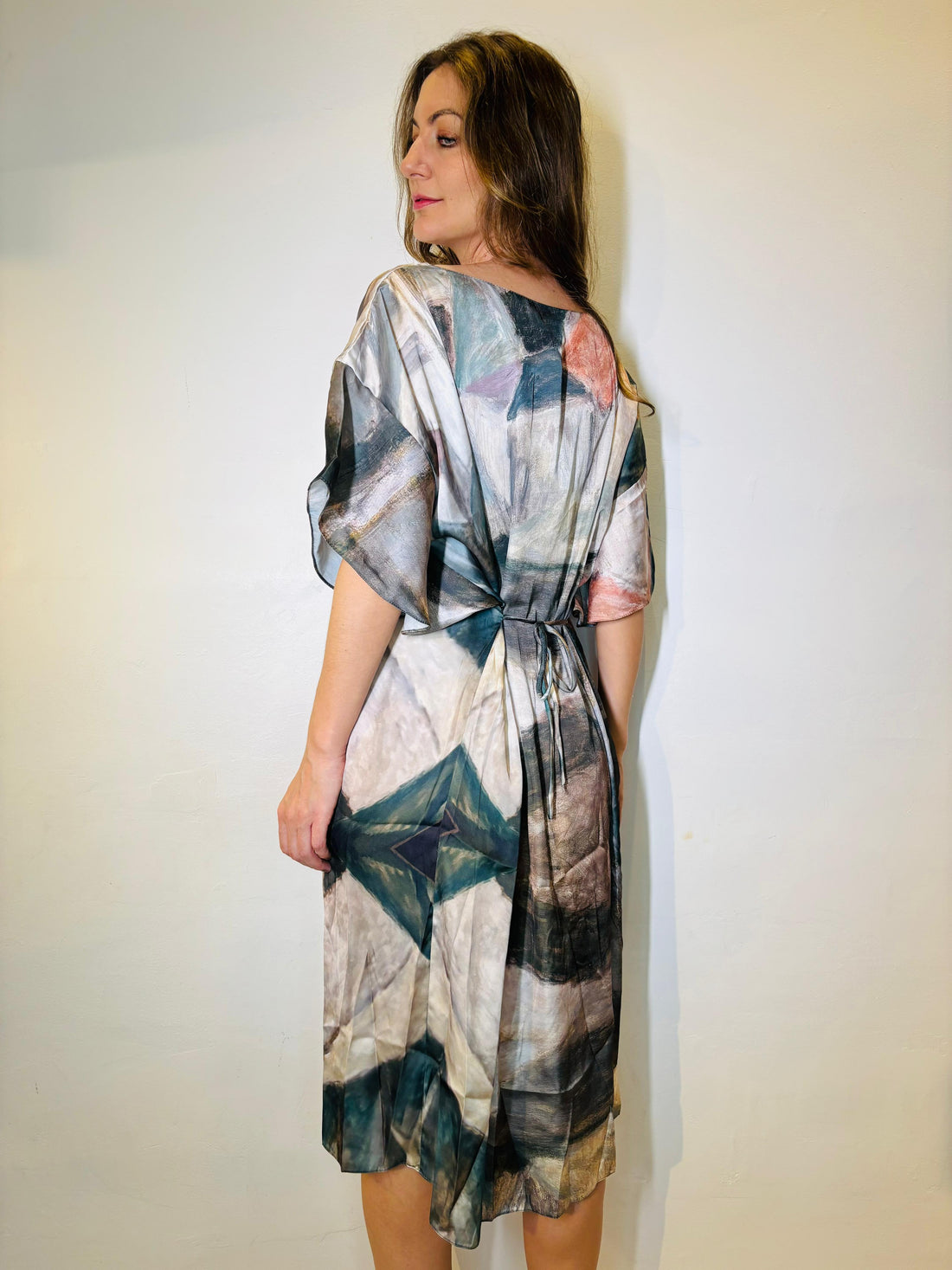 Alessa Long Short Roll Wing Dress Grár