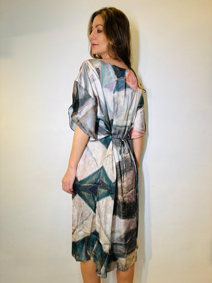 Alessa Long Short Roll Wing Dress Grár