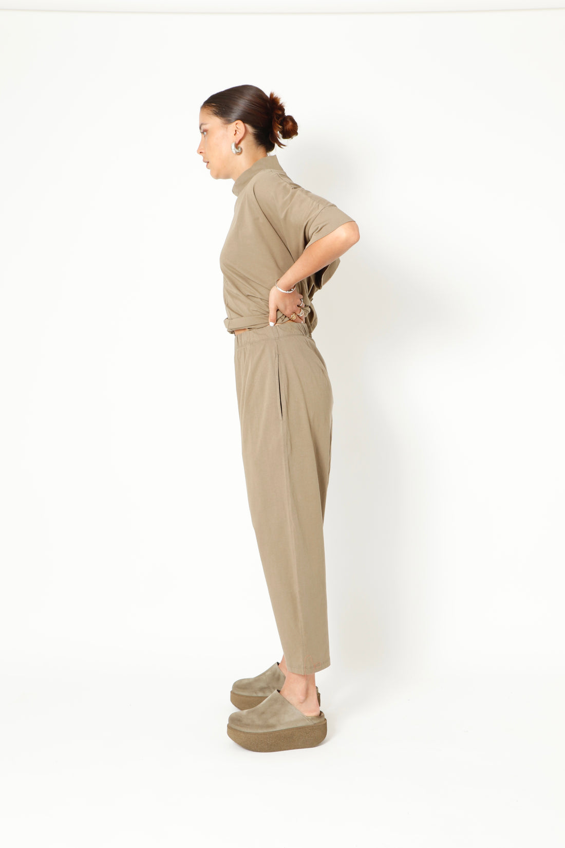 Sort Aarhus Baggy Buxur 1135 Stone