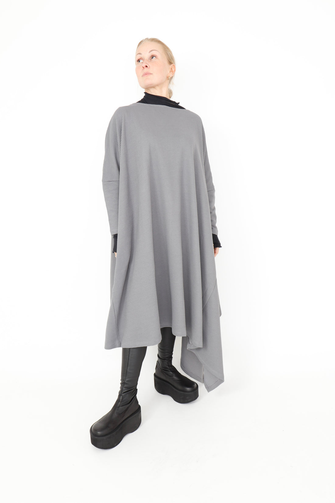 Sort Aarhus Oversized Dress Ink 3083
