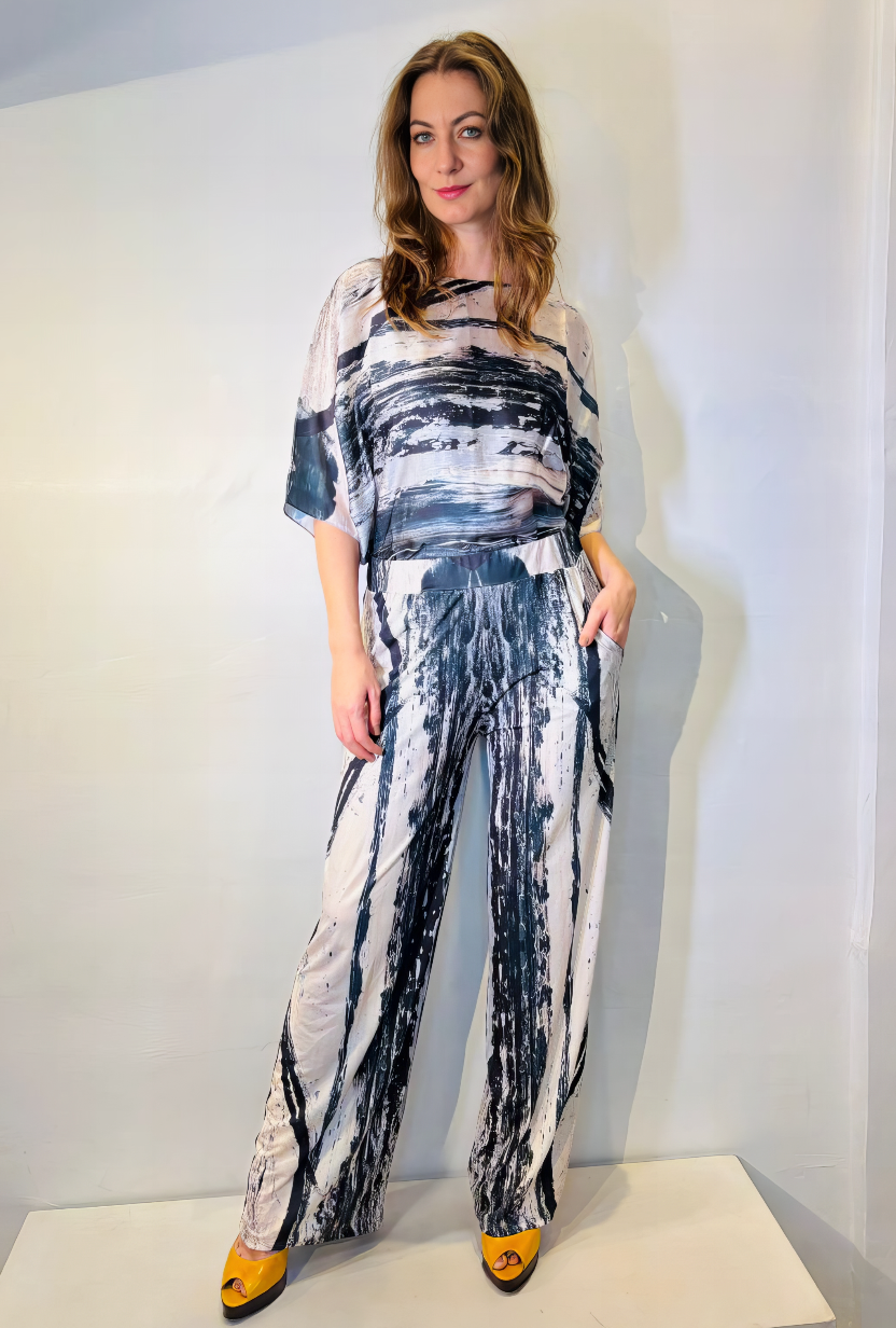 Alessa Straight Trousers Svart Munstur